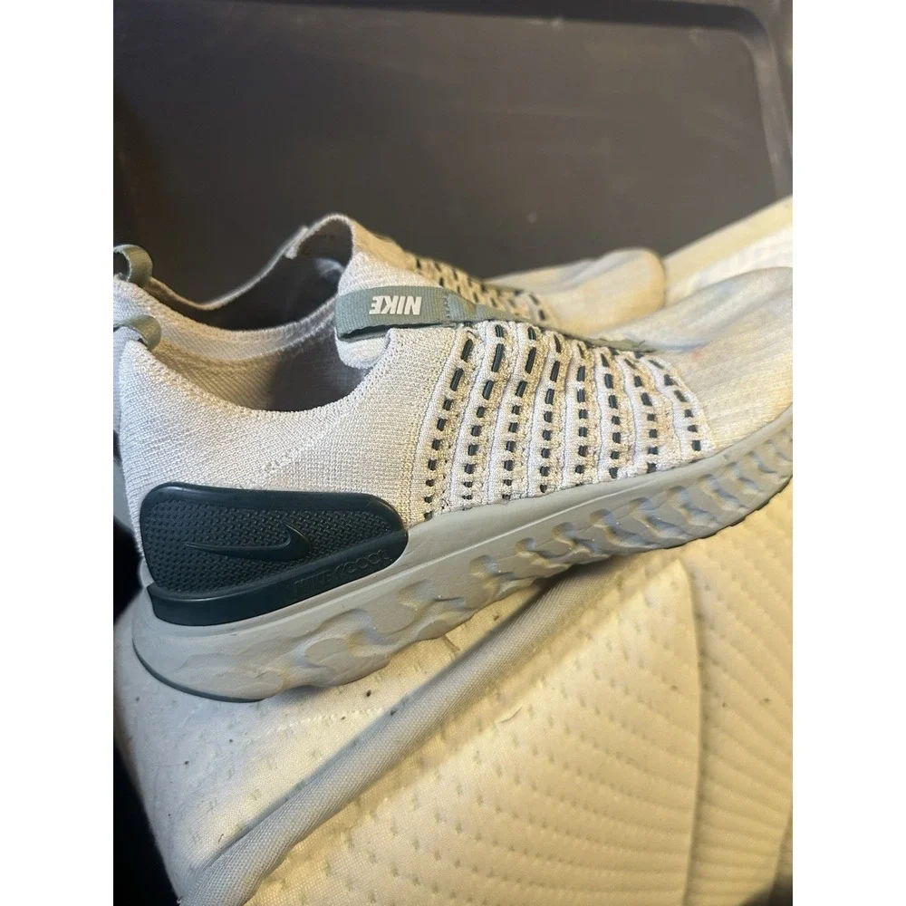 Nike React Phantom‎ Run Flyknit 2 Dark Teal White Green DO6698-001 Women's sz9